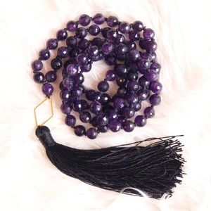 Amethyst mala